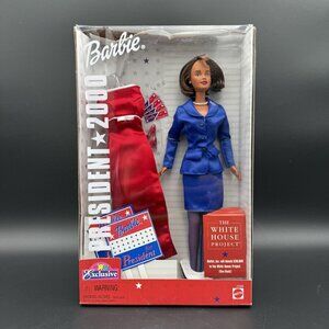 Barbie President 2000 Doll Toys R' Us Exclusive Brunette 27305 Mattel NRFB Red